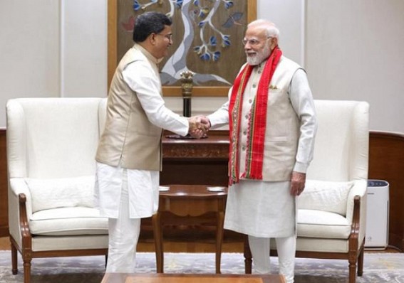 Tripura CM met Prime Minister Modi in New Delhi Tripura CM met Prime Minister Modi in New Delhi